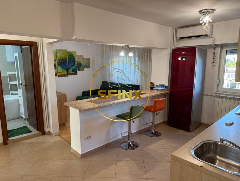 Burebista, Piata Alba Iulia, 3 camere renovat, bloc 92, 2 bai.
